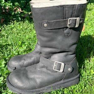 Black & Silver hardware uggs